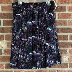 **50% off** LuLaRoe Disney Skirt :: Medium